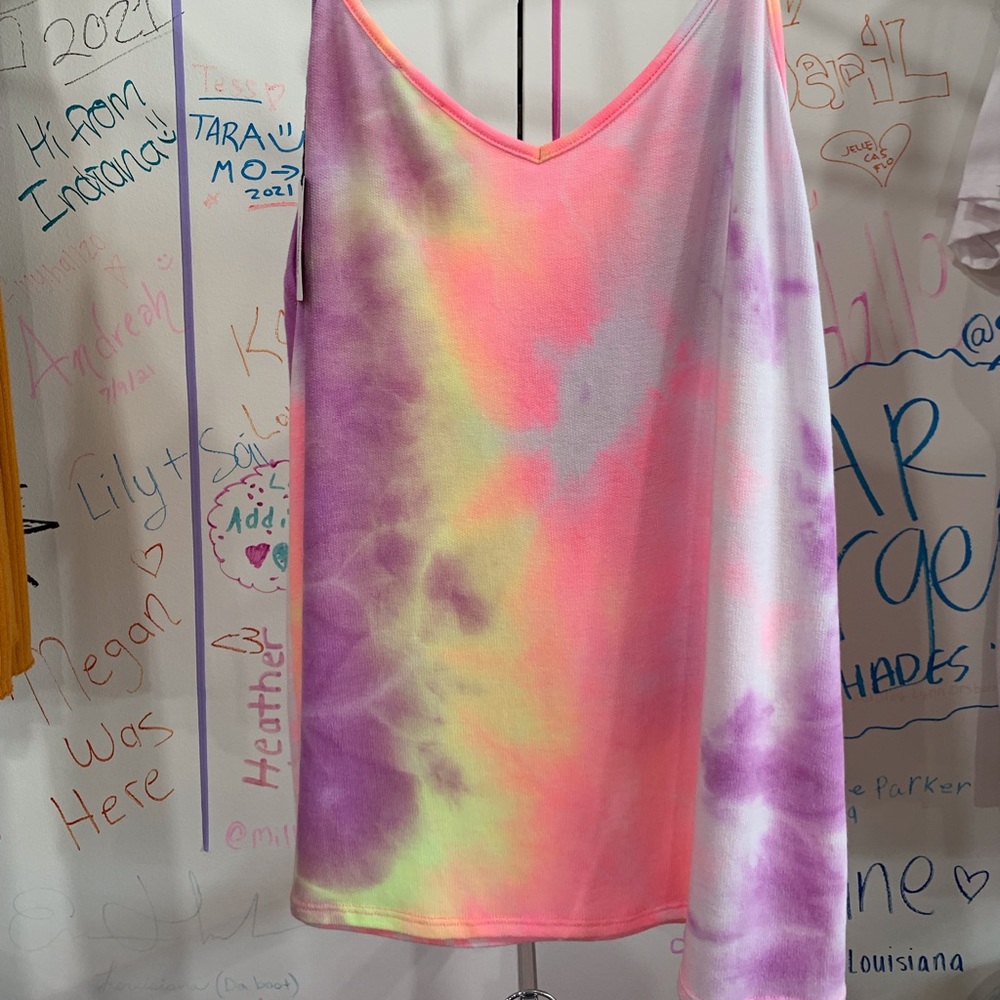 BIBI tank top comfy cute top